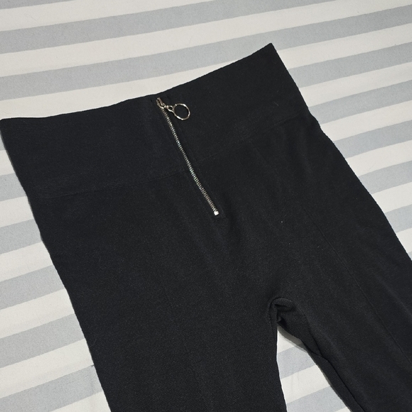 Ardene Pants - Ardene Black Zippered Leggings